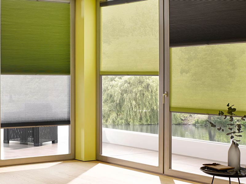 Hunter Douglas